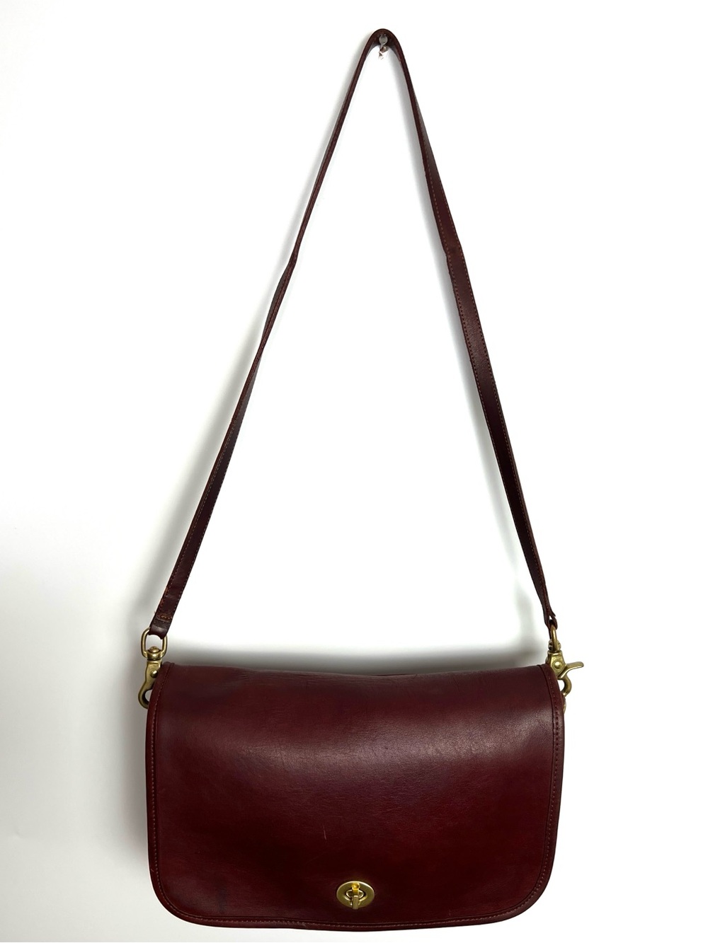 Project ***Painted*** Vintage Coach Burgundy Convertible Clutch Style 9635